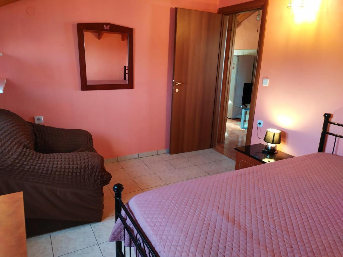Noufara Apartments Nea Mesagkala Bilik gambar