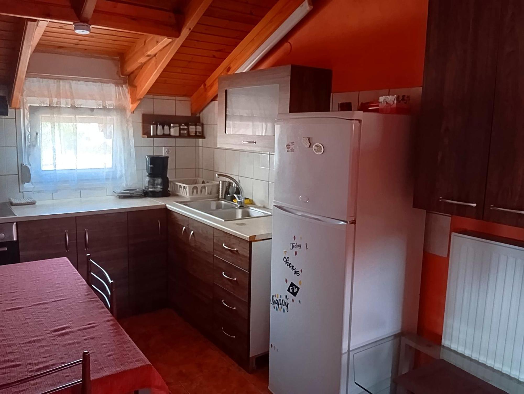 Noufara Apartments Nea Mesagkala Luaran gambar