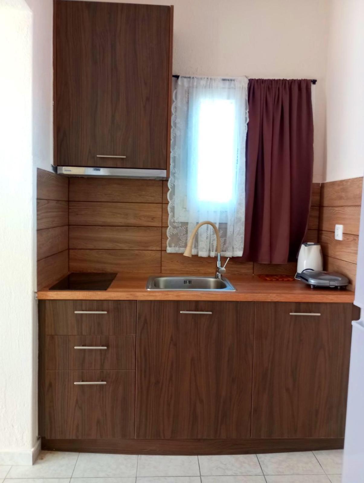 Noufara Apartments Nea Mesagkala Luaran gambar