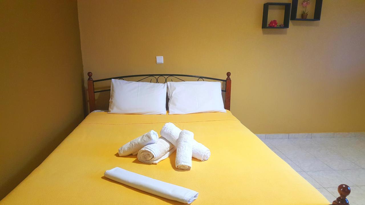 Noufara Apartments Nea Mesagkala Luaran gambar